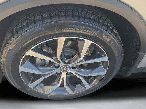 Used 2022 Acura MDX FWD w/ Technology Package image 38