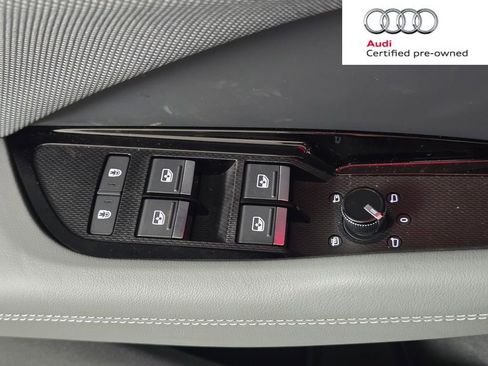 Certified 2026 Audi Q3 quattro 2.0T w/ 20" Wheel Package AWD/4WD image 15