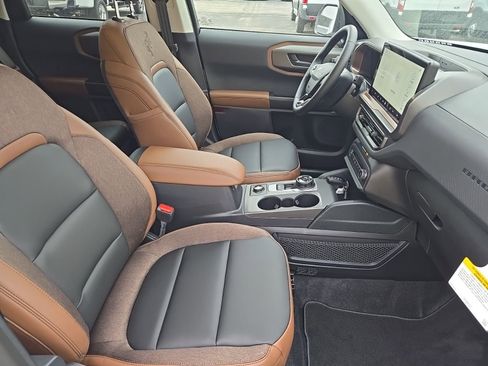 New 2026 Ford Bronco Sport Outer Banks AWD/4WD image 24