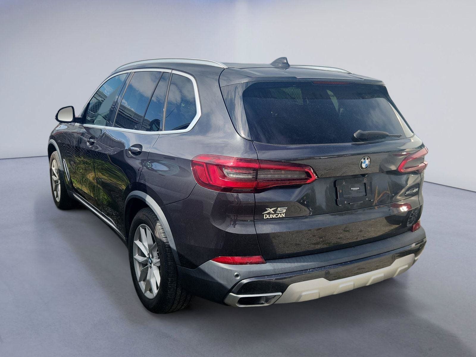 Used 2019 BMW X5 xDrive40i w/ Convenience Package AWD/4WD image 3