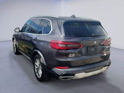 Used 2019 BMW X5 xDrive40i w/ Convenience Package AWD/4WD image 3