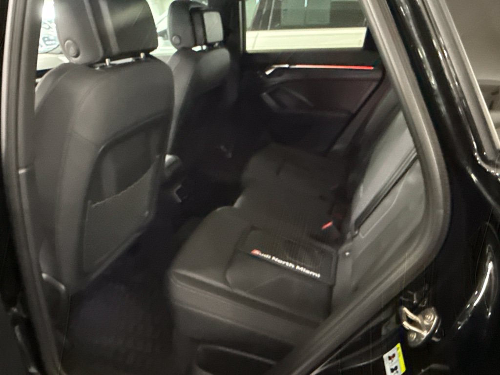 Used 2024 Audi Q3 2.0T Premium Plus AWD/4WD image 12