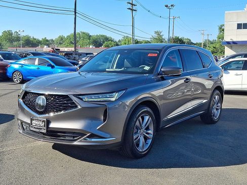 Used 2024 Acura MDX SH-AWD image 3