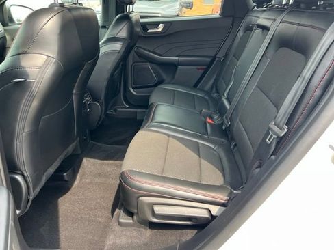 Certified 2023 Ford Escape ST-Line w/ Tech Pack #1 AWD/4WD image 21
