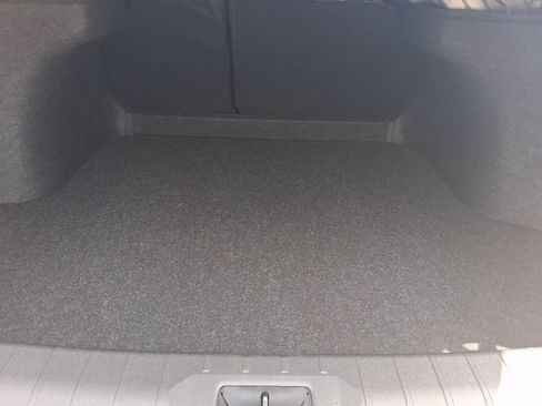New 2026 Nissan Sentra SR w/ Floor Mat Package FWD image 8