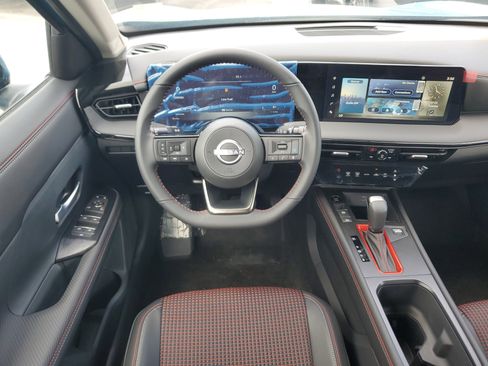 New 2025 Nissan Kicks SR image 13