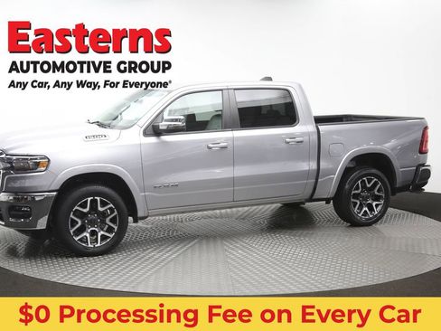 Used 2025 RAM 1500 Laramie AWD/4WD image 61