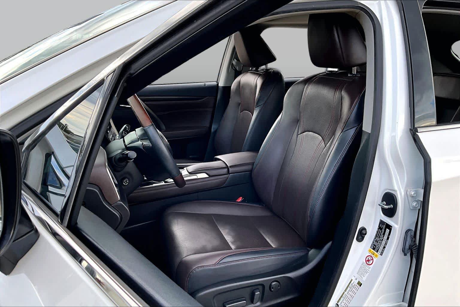Used 2019 Lexus RX 350 FWD w/ Navigation Package image 8