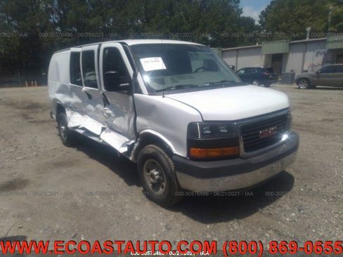 Used 2015 GMC Savana 2500 image 1