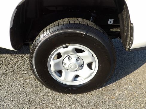 Used 2021 Toyota Tacoma SR image 52