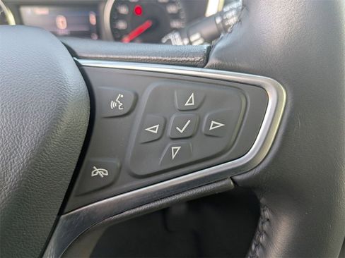 Used 2022 Chevrolet Equinox LT image 19