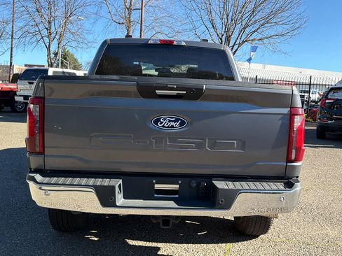 Used 2024 Ford F150 XLT w/ Tow/Haul Package image 6