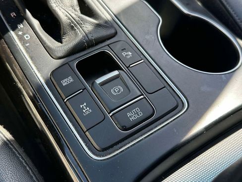 Used 2019 Kia Sorento EX AWD/4WD image 29