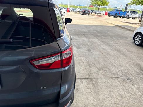 Used 2021 Ford EcoSport SE FWD image 8