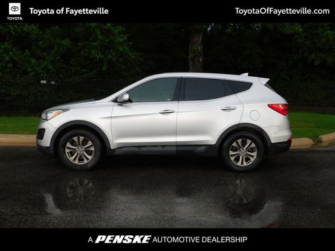 Used 2014 Hyundai Santa Fe Sport AWD/4WD image 2