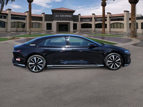 Used 2024 Lucid Air Touring AWD/4WD image 9