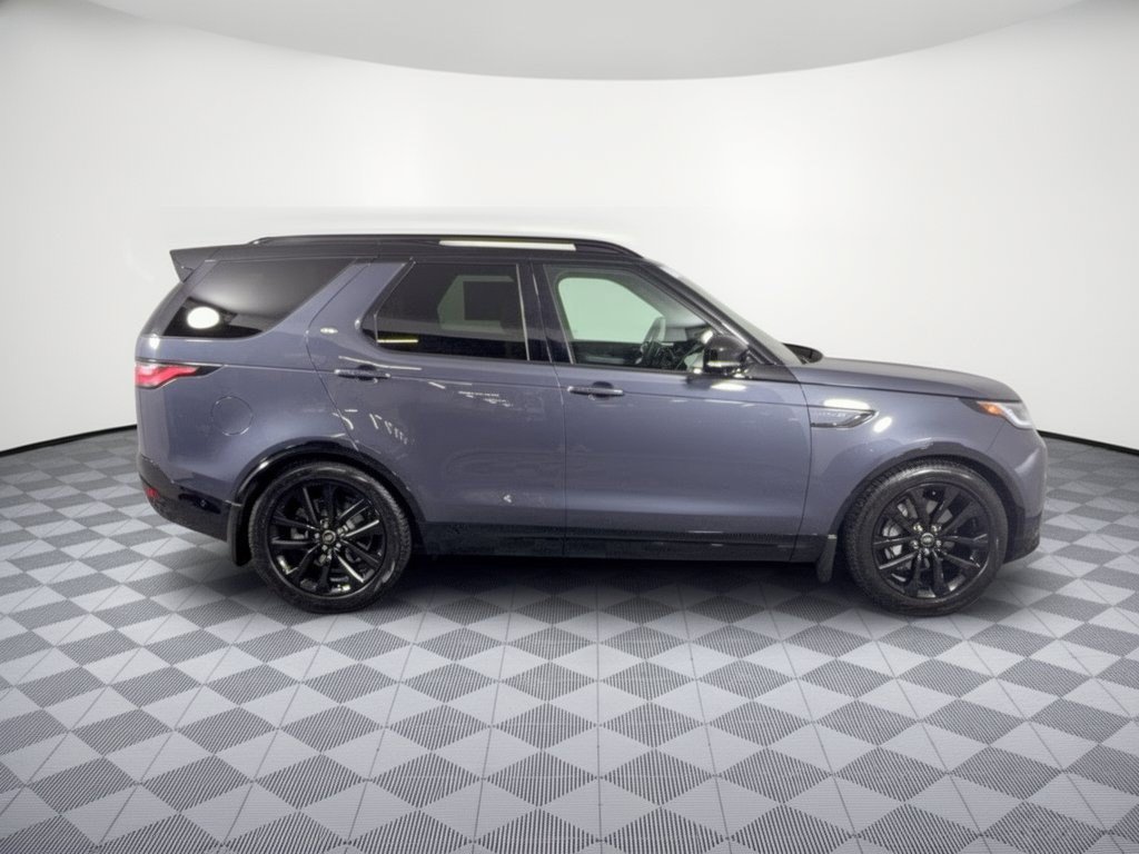 Used 2026 Land Rover Discovery Dynamic SE AWD/4WD image 8