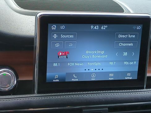 Used 2022 Lincoln Corsair Reserve FWD image 23