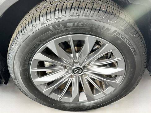 Used 2024 MAZDA CX-90 3.3 Turbo w/ Preferred Plus image 11