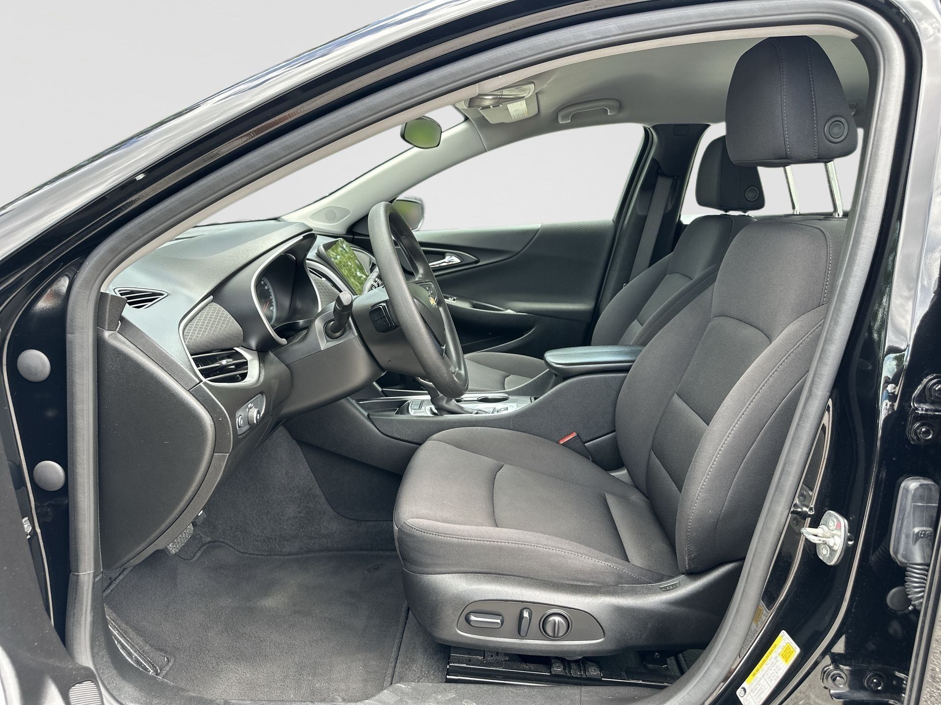 Certified 2024 Chevrolet Malibu LT FWD image 19
