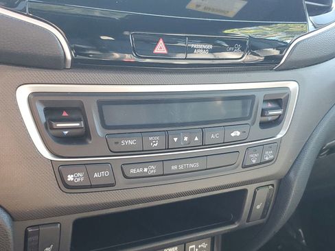 Used 2022 Honda Passport TrailSport image 27