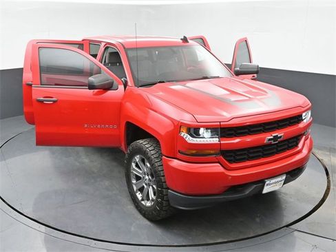 Used 2018 Chevrolet Silverado 1500 Custom w/ Custom Value Package image 48