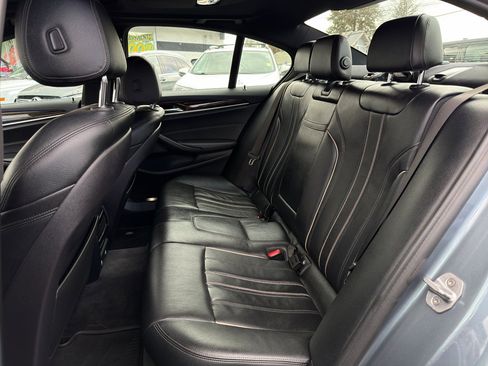 Used 2018 BMW 530i xDrive image 13