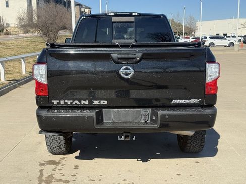 Used 2018 Nissan Titan PRO-4X w/ Pro-4x Convenience Package image 5