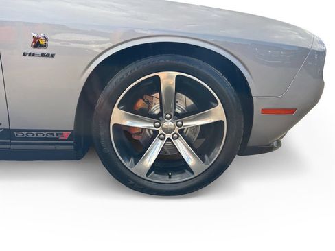 Used 2015 Dodge Challenger R/T Plus RWD image 12