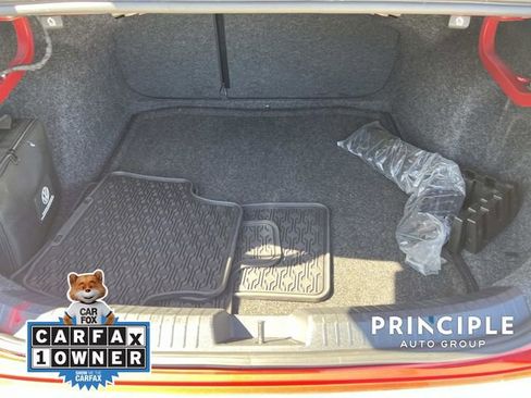 Used 2023 Volkswagen Jetta SE w/ Panoramic Sunroof Package image 30