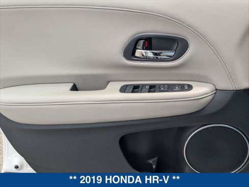 Used 2019 Honda HR-V EX-L image 10