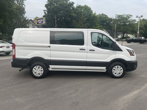 Used 2025 Ford Transit 250 Low Roof w/ Exterior Upgrade Package RWD image 6