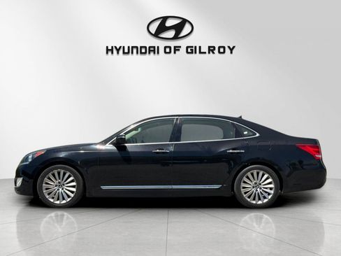 Used 2016 Hyundai Equus Signature RWD image 2