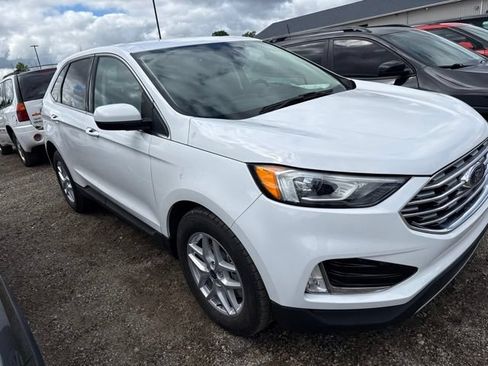 Used 2022 Ford Edge SEL w/ Convenience Package AWD/4WD image 4