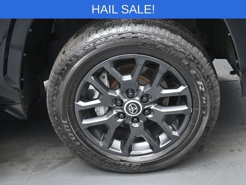 Used 2024 Toyota Tundra Platinum image 39