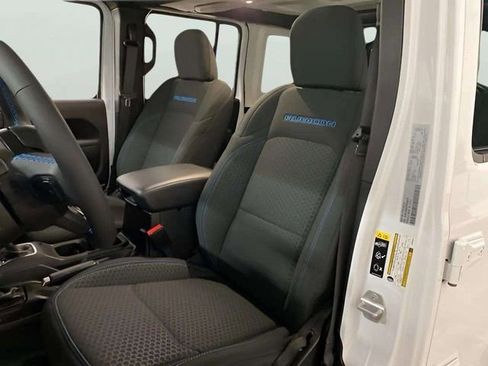 Used 2025 Jeep Wrangler Unlimited Rubicon 4xe w/ Safety Group image 63