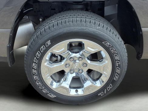 Used 2024 RAM 1500 Lone Star image 9