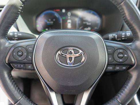 Used 2024 Toyota RAV4 XSE w/ Advanced Technology Package AWD/4WD image 17