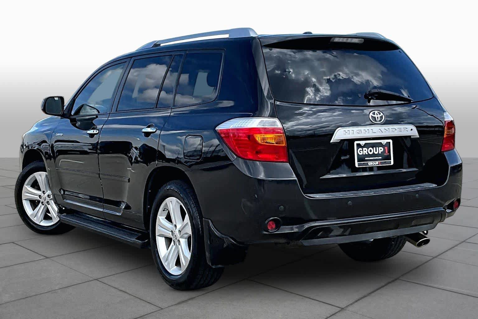 Used 2010 Toyota Highlander Limited w/ Extra Value Pkg 8 FWD image 7