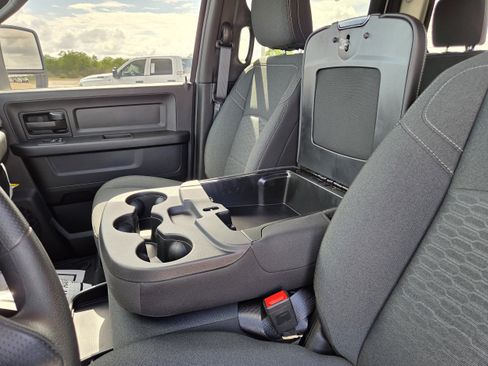 New 2026 RAM 2500 Tradesman image 29