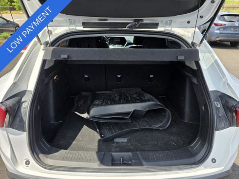 Used 2024 Chevrolet Trax LT FWD image 9