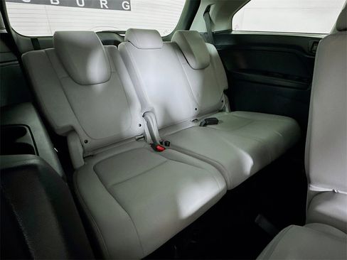 Used 2023 Honda Odyssey EX-L image 27