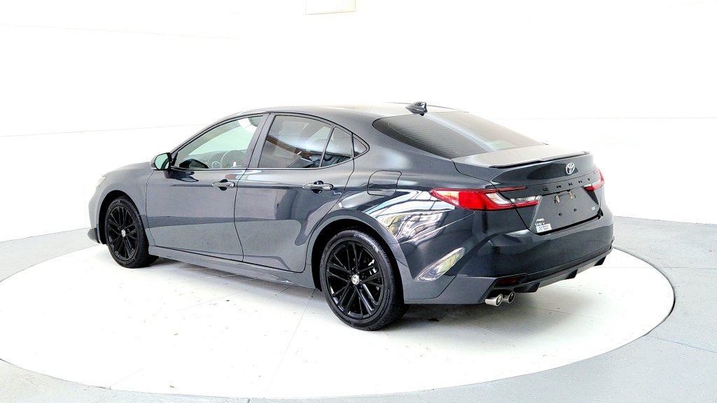 Certified 2026 Toyota Camry SE AWD/4WD image 4