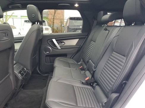 Used 2025 Land Rover Discovery Sport Dynamic SE AWD/4WD image 12