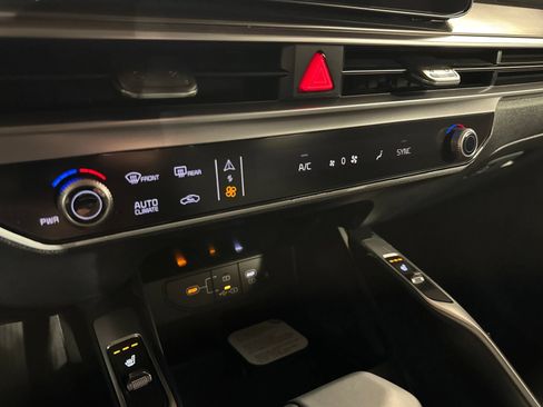 New 2026 Kia Sorento EX AWD/4WD image 23
