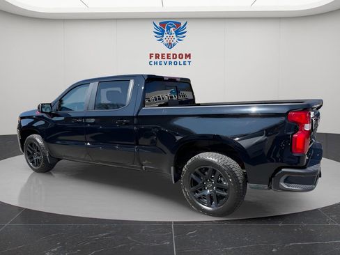 Used 2024 Chevrolet Silverado 1500 RST w/ Convenience Package II image 3