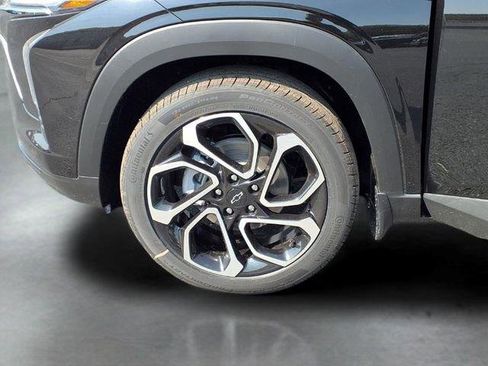New 2026 Chevrolet Trax RS w/ Sunroof Package FWD image 18
