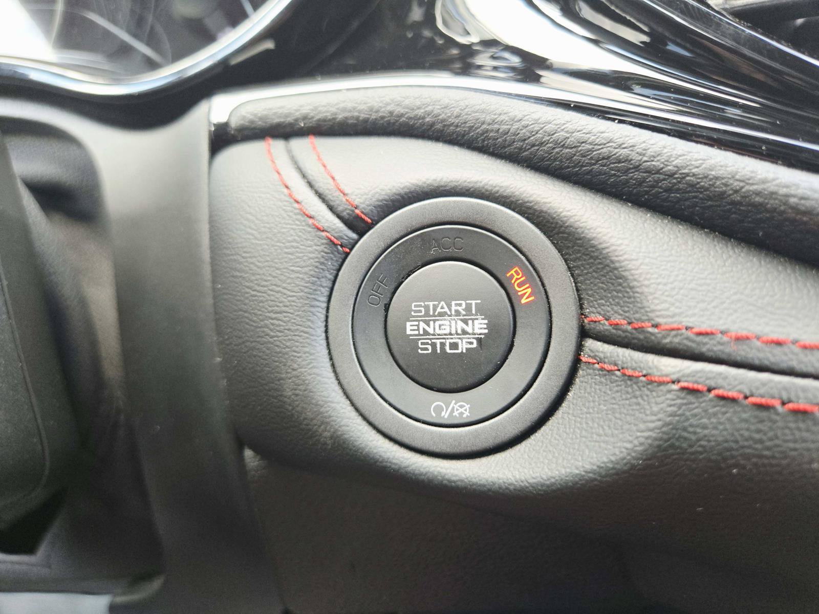 Used 2025 Dodge Durango GT AWD/4WD image 34