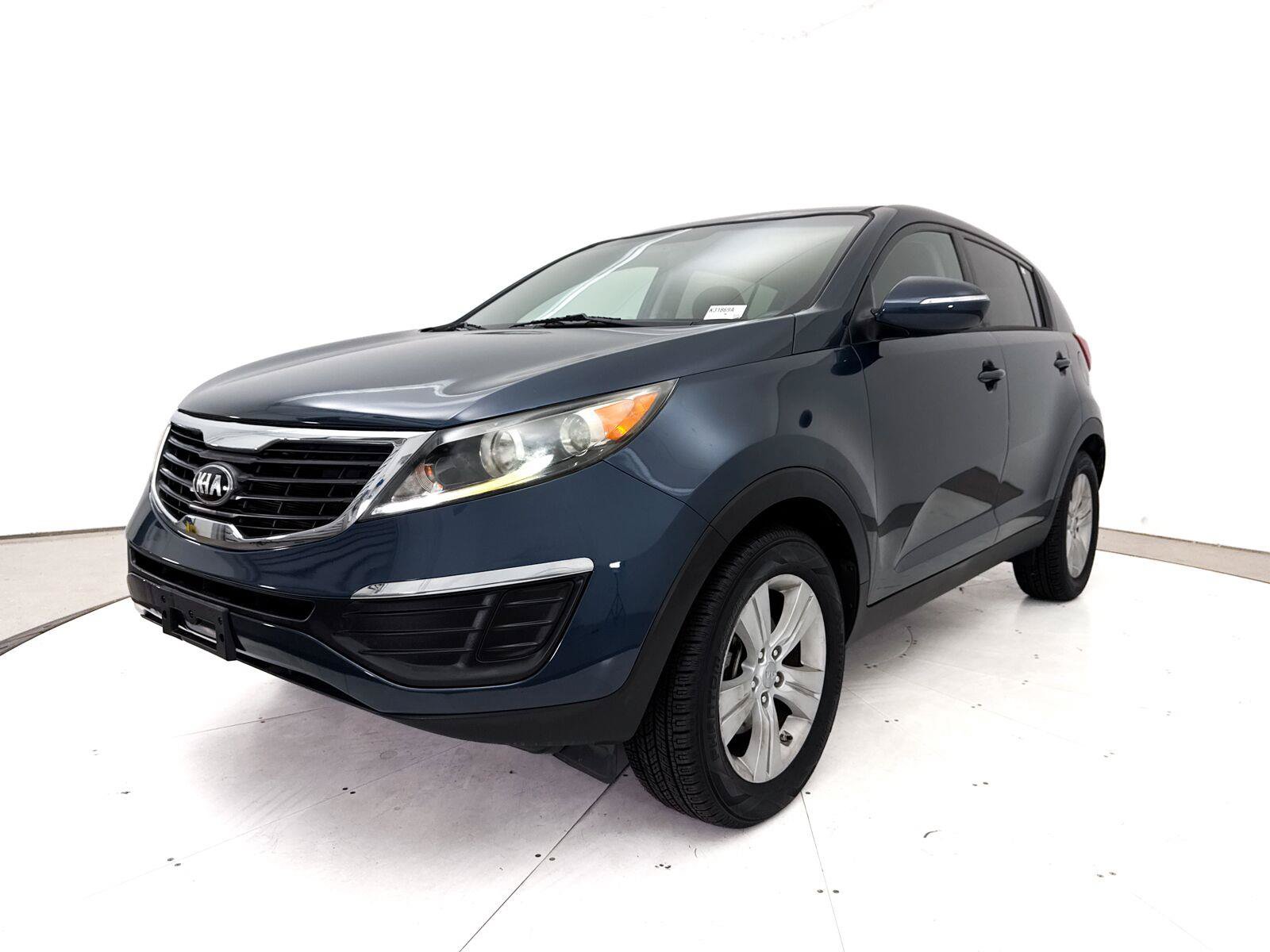 Used 2013 Kia Sportage LX FWD image 3