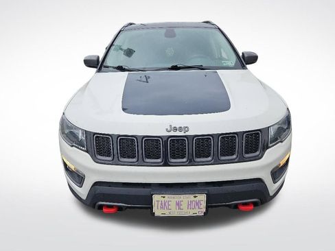 Used 2017 Jeep Compass Trailhawk w/ Navigation Group AWD/4WD image 2